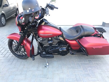 2019 Harley-Davidson Street Glide Special, красный, 1450000 рублей, вид 3
