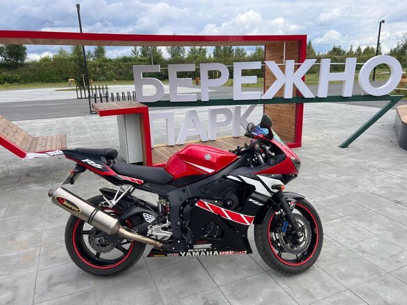 2003 Yamaha YZF-R6, пурпурный, 650000 рублей - вид 4