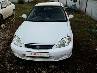 1999 Honda Civic Ferio II, белый, 305000 рублей, вид 1