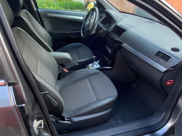 2010 Opel Astra H Рестайлинг, серый, 530000 рублей - вид 16