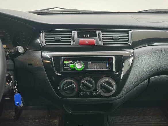 2006 Mitsubishi Lancer IX, серебристый, 379000 рублей - вид 11