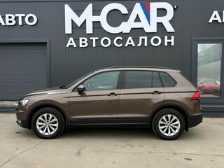 2020 Volkswagen Tiguan II, коричневый, 2650000 рублей, вид 3