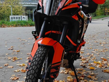 2019 KTM 1290 Super Adventure R, оранжевый, 1100000 рублей, вид 2