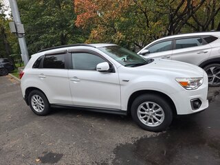 2013 Mitsubishi ASX I Рестайлинг, белый, 1500000 рублей, вид 4