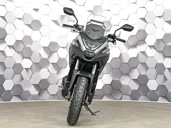 2021 Honda NC 750X, чёрный - вид 4