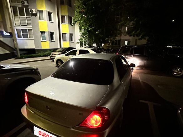 2006 Kia Spectra I Рестайлинг 2, серебристый - вид 8