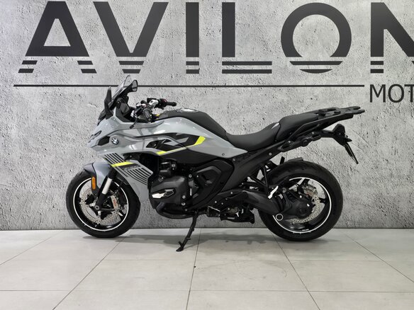2026 BMW R 1300 RS, серый, 2750000 рублей - вид 1