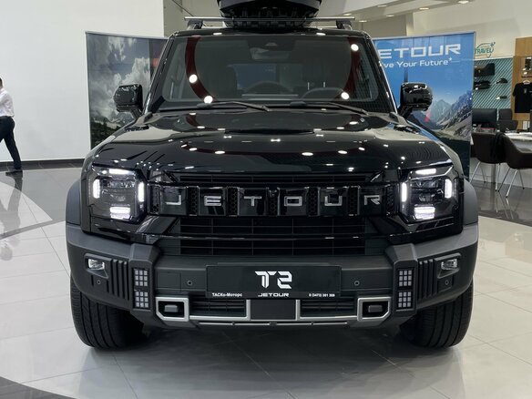 2026 Jetour T2, чёрный, 4649000 рублей - вид 2
