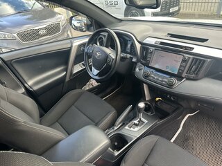 2019 Toyota RAV4 IV (XA40) Рестайлинг, белый, 2649000 рублей, вид 5