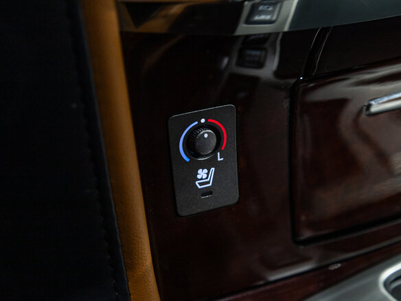 2012 Lexus LX 570 III, чёрный, 4058510 рублей - вид 23
