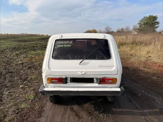 1993 Lada (ВАЗ) 2121 (4x4) I Рестайлинг, белый, 140000 рублей, вид 5