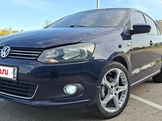 2013 Volkswagen Polo V, синий, 450000 рублей, вид 3