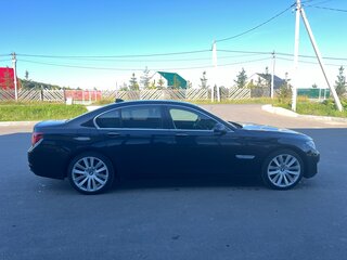 2014 BMW 7 серии 730d xDrive V (F01/F02/F04) Рестайлинг, чёрный, 2015000 рублей, вид 1