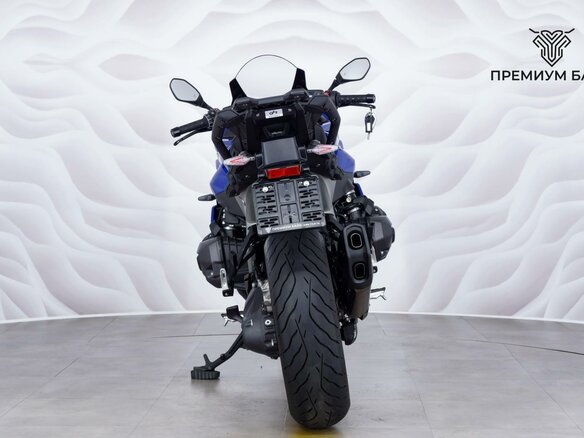 2025 BMW R 1300 RS, синий, 2099000 рублей - вид 6