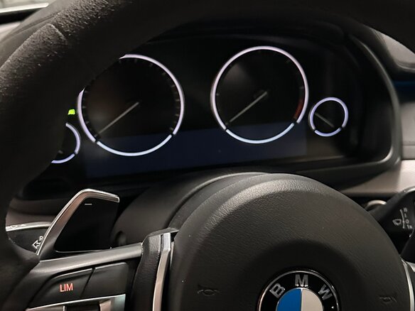 2017 BMW X6 30d II (F16), серый, 3200000 рублей - вид 16