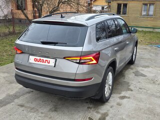 2021 Skoda Kodiaq I, коричневый, 2430000 рублей, вид 4