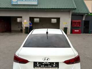 2018 Hyundai Solaris II, белый, 720000 рублей, вид 5