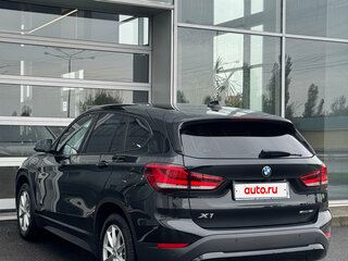 2020 BMW X1 18i sDrive II (F48) Рестайлинг, чёрный, 2700000 рублей, вид 3