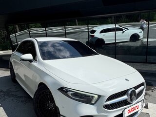 2019 Mercedes-Benz A-Класс 180 IV (W177), белый, 1699000 рублей, вид 3