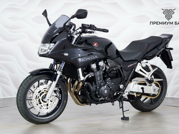2026 Honda CB 1300, чёрный, 1899000 рублей - вид 2