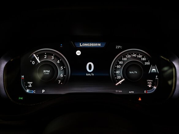 2026 Ram 1500 Crew Cab V Рестайлинг, чёрный - вид 34
