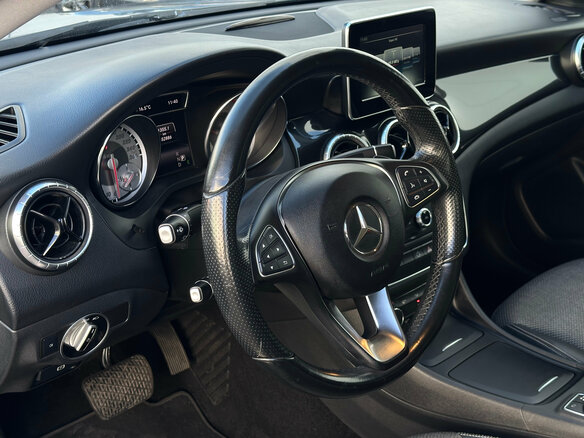 2015 Mercedes-Benz CLA 200 I (C117, X117), серый, 1550000 рублей - вид 5