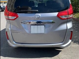 2021 Honda Freed II Рестайлинг, серебристый, 1340000 рублей, вид 5
