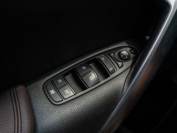 2018 Mercedes-Benz X-Класс 250 d I, чёрный, 4420000 рублей - вид 19