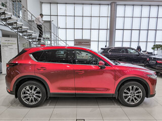 2021 Mazda CX-5 II, красный, 3650000 рублей, вид 4