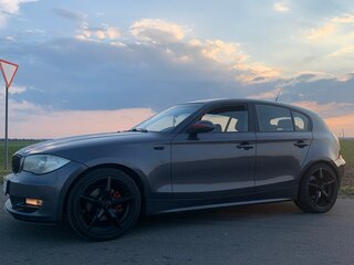 2006 BMW 1 серии 120i I (E81/E82/E87/E88), серый, 735000 рублей, вид 3