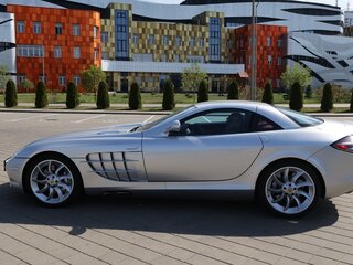 2004 Mercedes-Benz SLR McLaren, серебристый, 31850000 рублей, вид 4