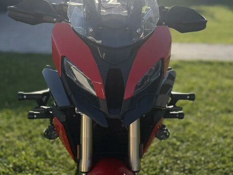 2022 BMW S 1000 XR, красный, 2050000 рублей, вид 4