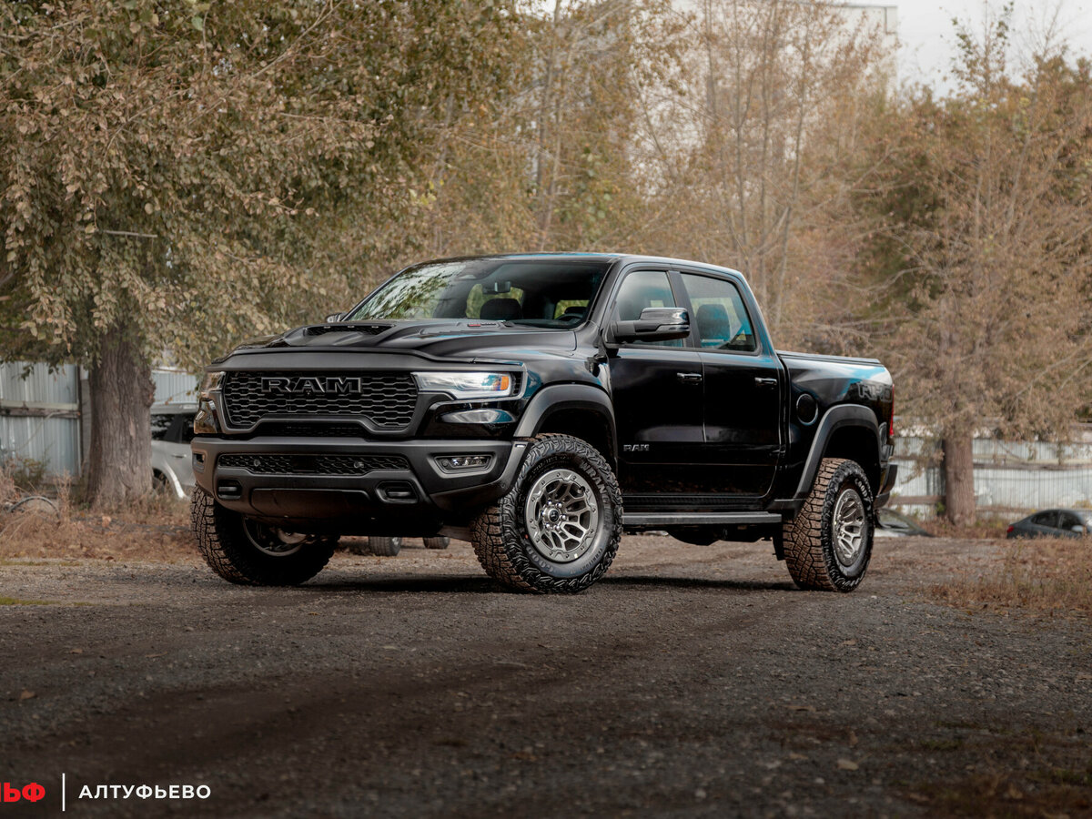 Открыть фотографии: Ram 1500 V Рестайлинг