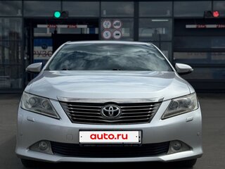 2012 Toyota Camry VII (XV50), серебристый, 1000000 рублей, вид 1