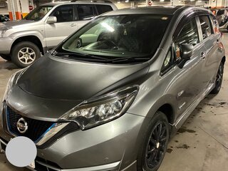 2018 Nissan Note e-Power II Рестайлинг, серый, 1200000 рублей, вид 2