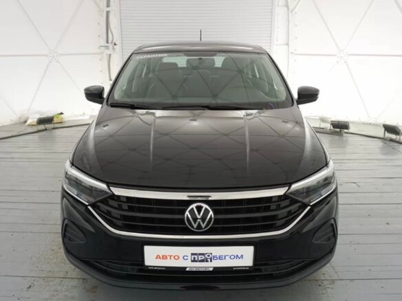 2021 Volkswagen Polo VI, чёрный, 2500000 рублей - вид 2