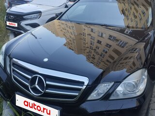 2010 Mercedes-Benz E-Класс 200 5G-Tronic IV (W212, S212, C207), чёрный, 1350000 рублей, вид 2