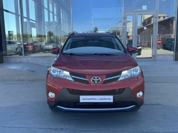 2015 Toyota RAV4 IV (XA40), красный - вид 16
