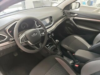 2026 Lada (ВАЗ) Vesta I Рестайлинг (NG), серый, 1705000 рублей, вид 4