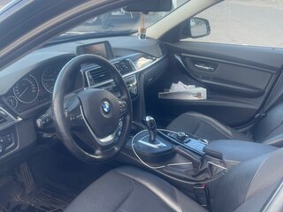 2017 BMW 3 серии 320i VI (F3x) Рестайлинг, чёрный, 2000000 рублей, вид 5