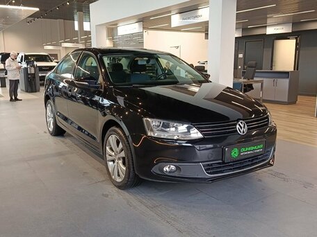 Volkswagen Jetta VI