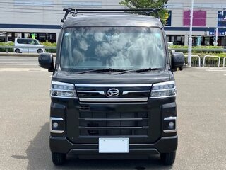 2023 Daihatsu Atrai Deck Van VI, чёрный, 951000 рублей, вид 2