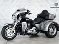 2016 Harley-Davidson Tri Glide, серебристый, 3499000 рублей - вид 2