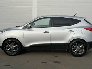 2014 Hyundai ix35 I Рестайлинг, серебристый, 1450000 рублей, вид 4