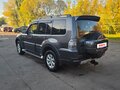 2012 Mitsubishi Pajero IV Рестайлинг 1, серый - вид 4
