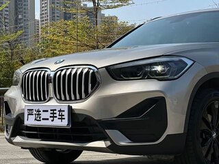 2022 BMW X1 Long 20Li sDrive II (F48) Рестайлинг, золотистый, 1570000 рублей, вид 2