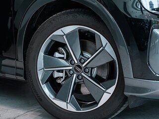 2024 Audi Q5 e-tron 40, серый, 4830000 рублей, вид 5