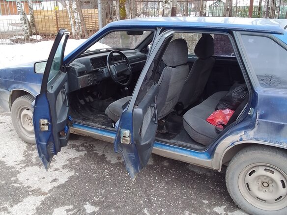 2002 Lada (ВАЗ) 21093i, серебристый, 73000 рублей - вид 16