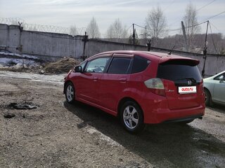 2009 Honda Jazz II, красный, 550000 рублей, вид 3