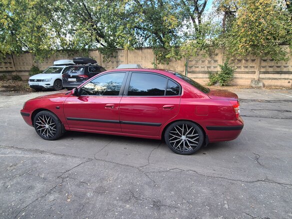 2004 Hyundai Elantra III (XD2) Рестайлинг, пурпурный, 530000 рублей - вид 2